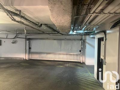 Parking - 11 m²