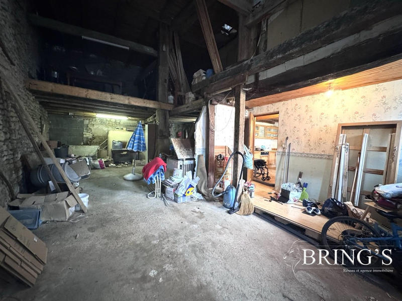 Maison - 204 m² - 6 pièces