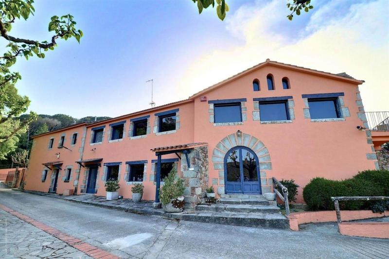 Propriété - 4 154 m²