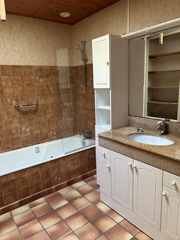 Maison - 86 m² - 4 pièces