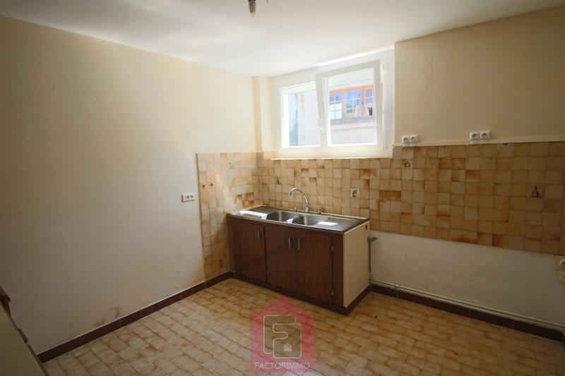 Maison - 178 m² - 6 pièces