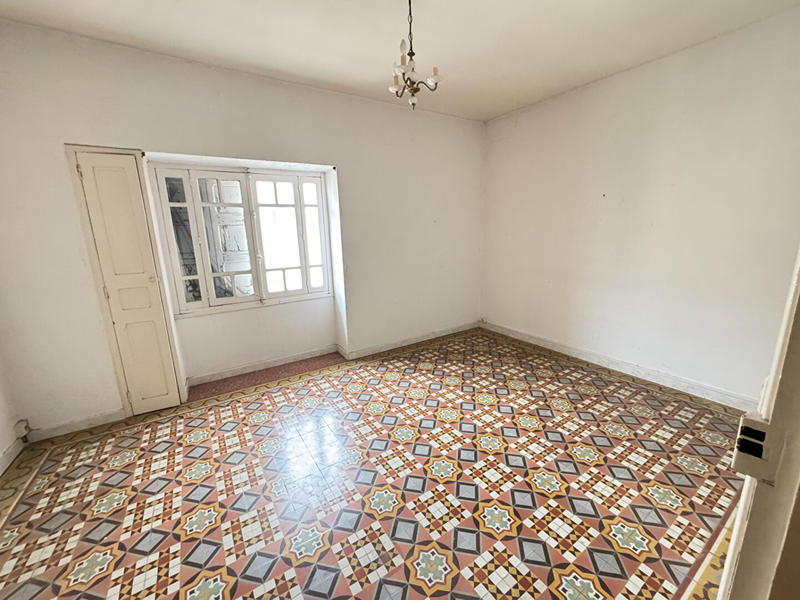 Maison - 100 m² - 7 pièces