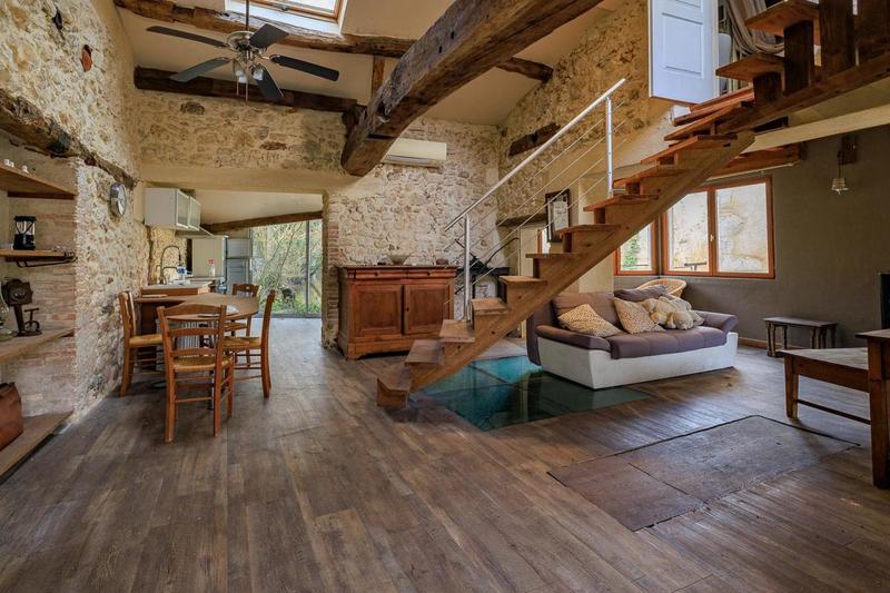 Moulin - 51 m² - 2 pièces