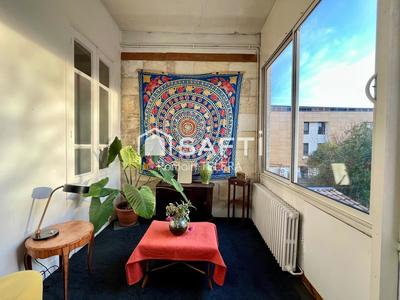 Appartement - 100 m² - 4 pièces