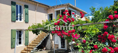 Maison - 94 m² - 6 pièces