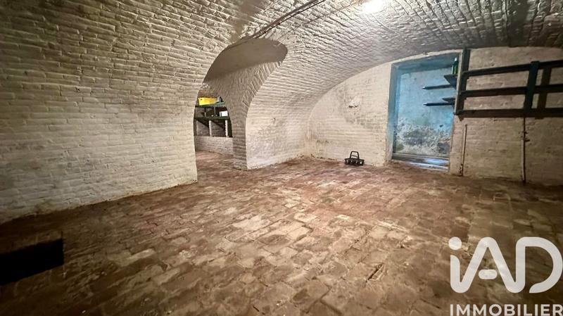 Maison - 227 m² - 6 pièces