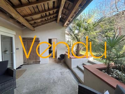 Propriété - 145 m² - 4 pièces