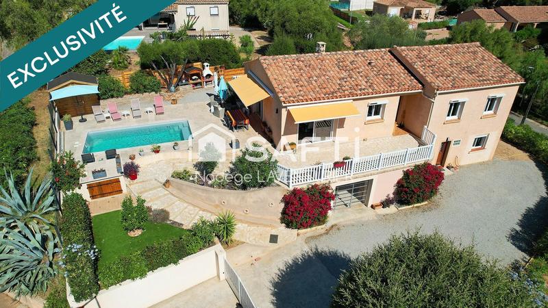 Maison - 181 m² - 8 pièces