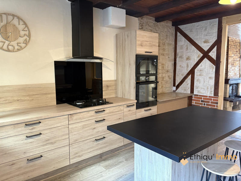 Maison ancienne - 126 m² - 6 pièces