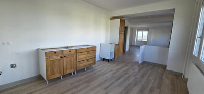 Appartement - 151 m² - 6 pièces