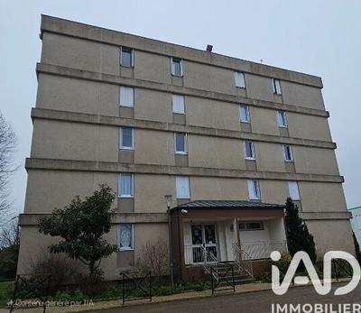 Appartement - 79 m² - 4 pièces