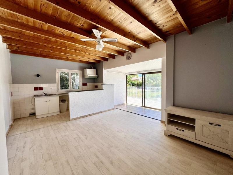 Maison - 64 m² - 4 pièces