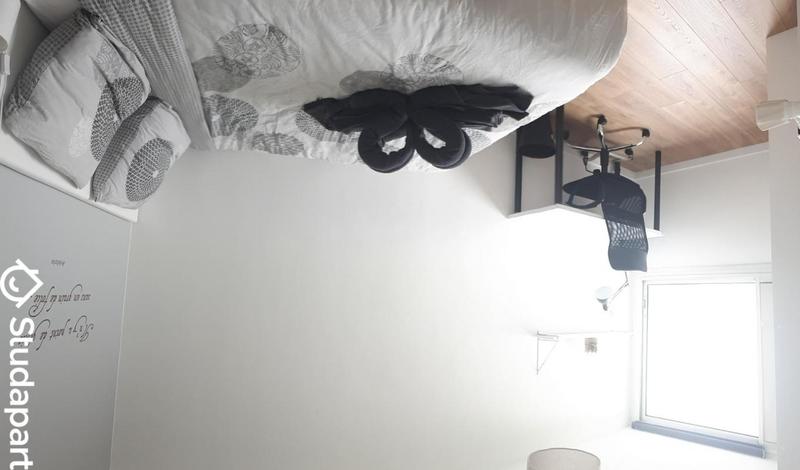 Chambre - 9 m² - 1 pièce