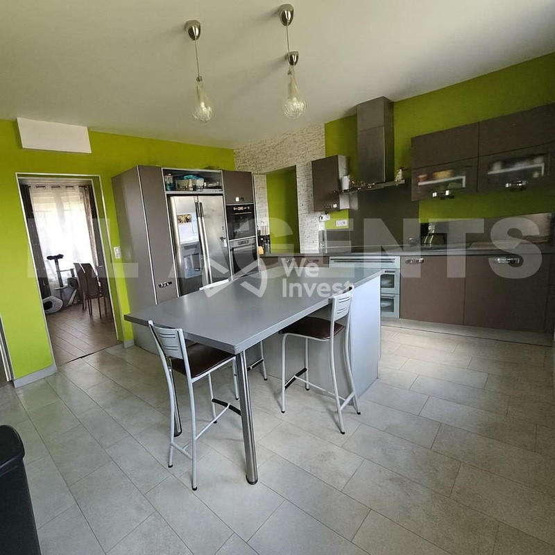 Immeuble - 190 m² - 6 pièces