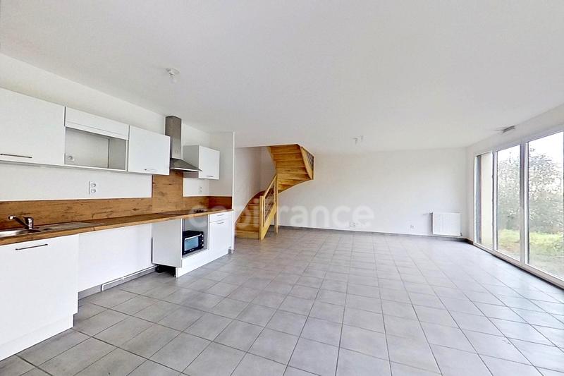 Maison - 115 m² - 6 pièces