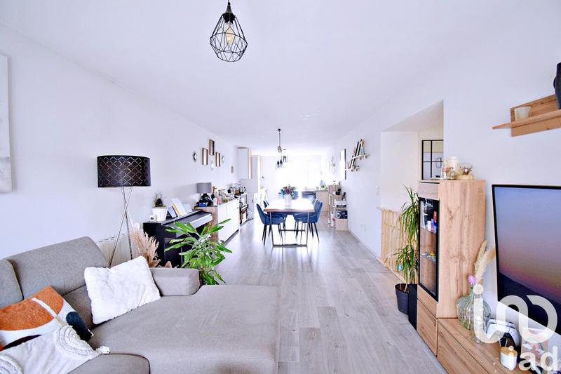 Appartement - 92 m² - 5 pièces