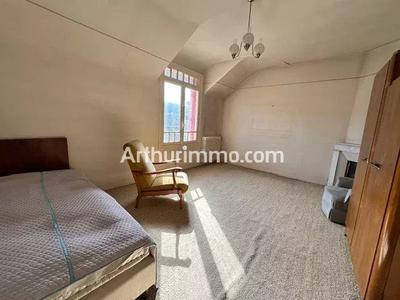 Maison - 120 m² - 7 pièces