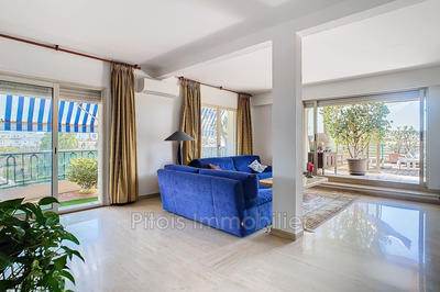 Appartement - 154 m² - 3 pièces