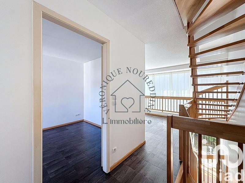 Appartement - 94 m² - 3 pièces