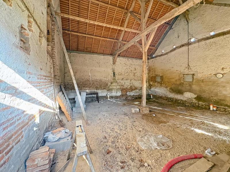 Longère - 190 m² - 1 pièce