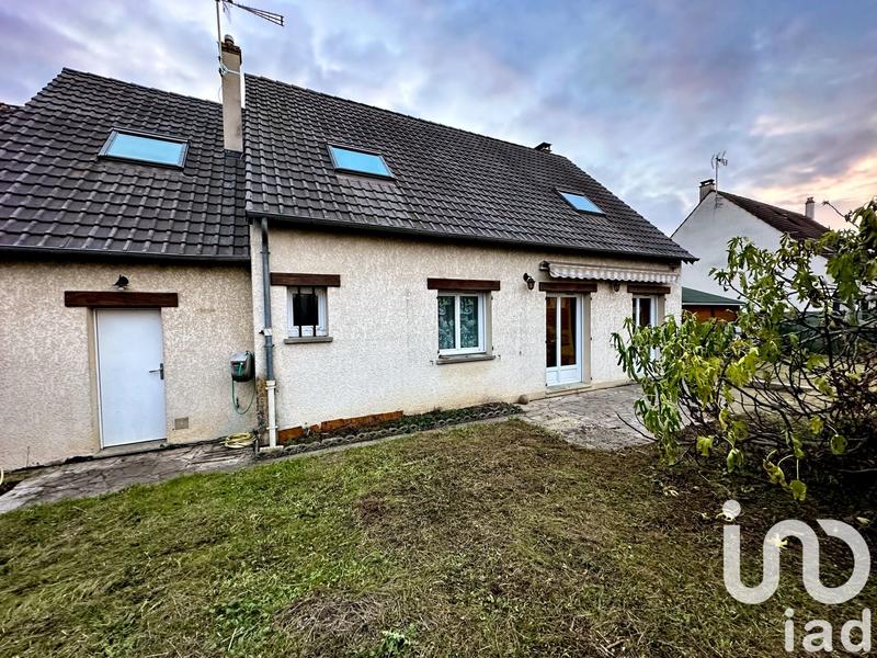 Maison - 143 m² - 6 pièces