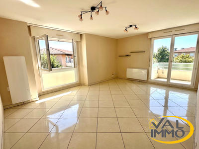 Appartement - 65 m² - 3 pièces