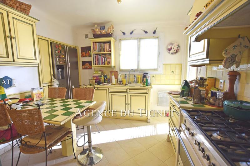 Maison - 205 m² - 7 pièces