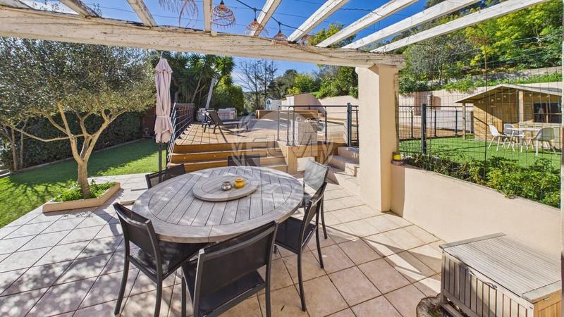 Maison - 91 m² - 4 pièces