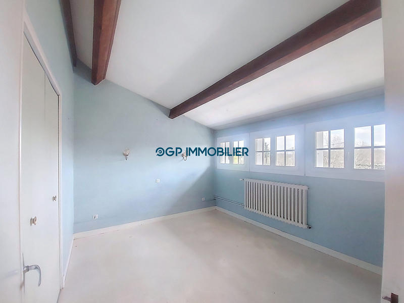 Maison traditionnelle - 133 m² - 6 pièces