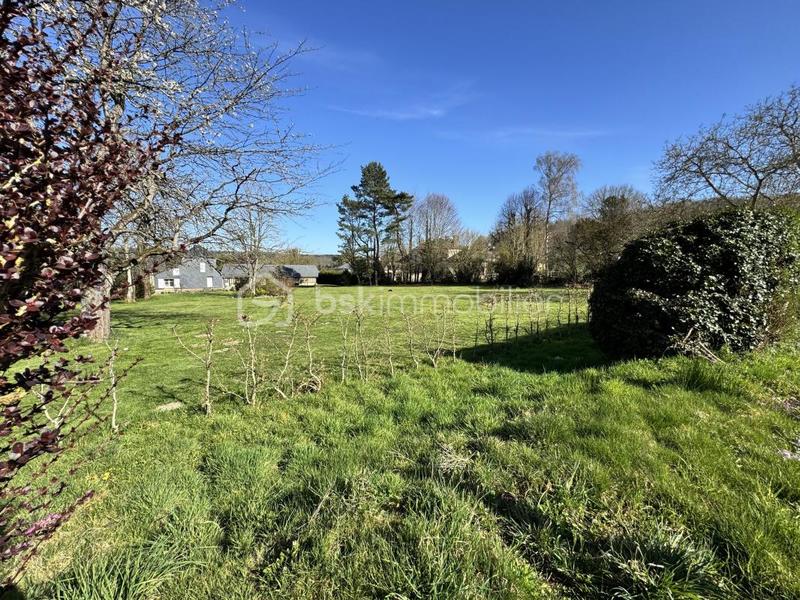 Terrain constructible - 2 067 m²