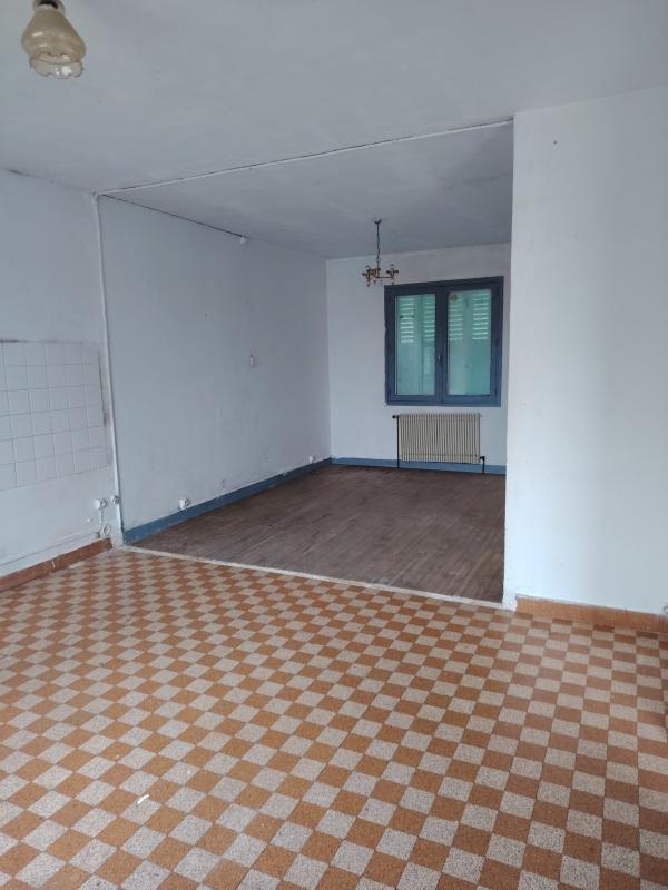 Maison - 96 m² - 4 pièces