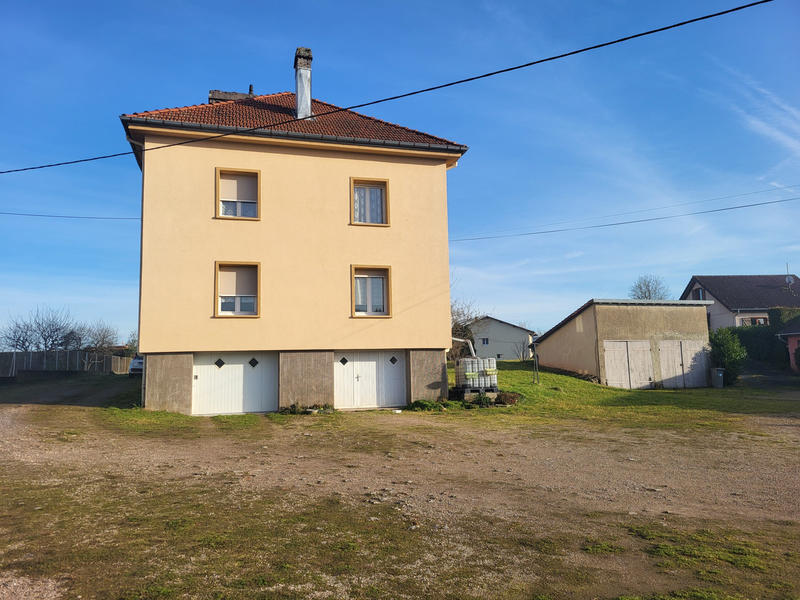 Appartement - 79 m² - 4 pièces