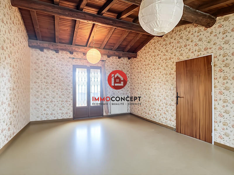 Maison traditionnelle - 147 m² - 5 pièces