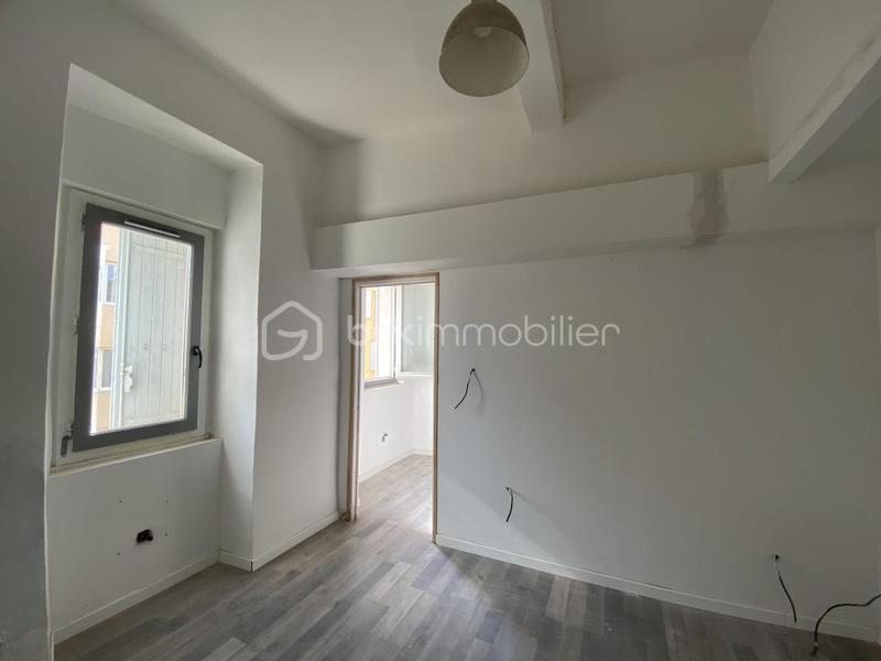 Immeuble - 150 m² - 6 pièces