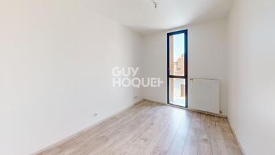 Bureau - 67 m² - 3 pièces