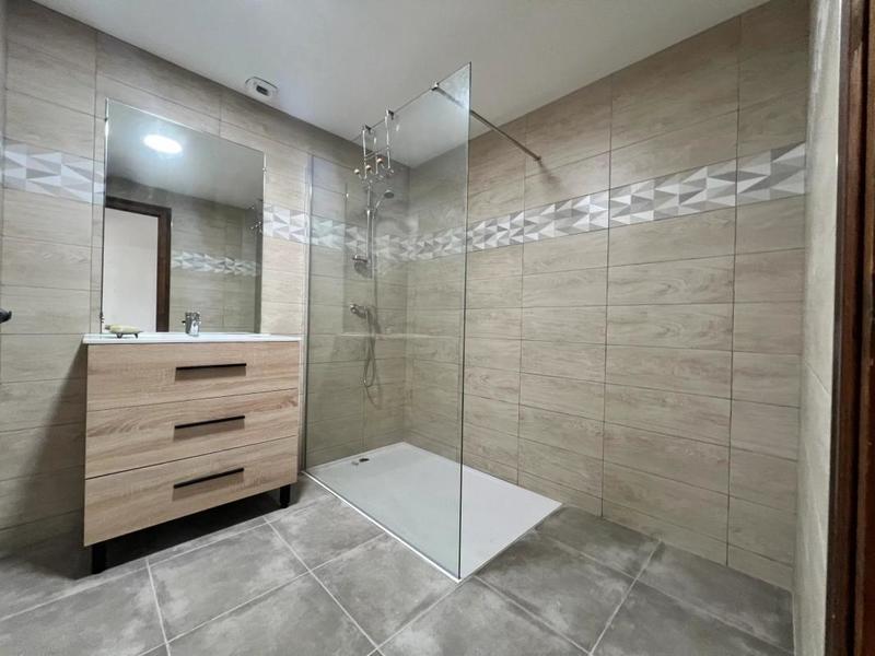 Appartement - 99 m² - 3 pièces