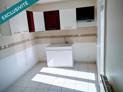 Maison - 88 m² - 4 pièces