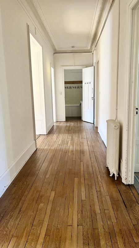 Appartement - 132 m² - 5 pièces