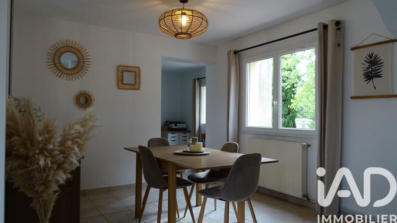 Maison - 135 m² - 6 pièces