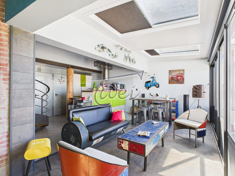 Maison - 199 m² - 5 pièces