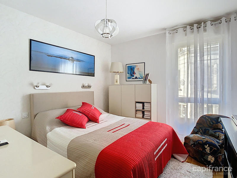 Appartement - 90 m² - 4 pièces