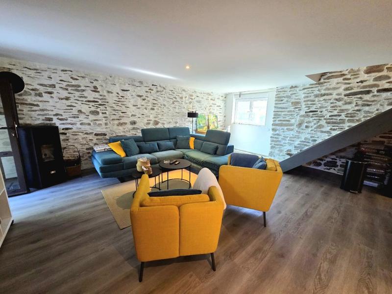 Maison - 168 m² - 3 pièces