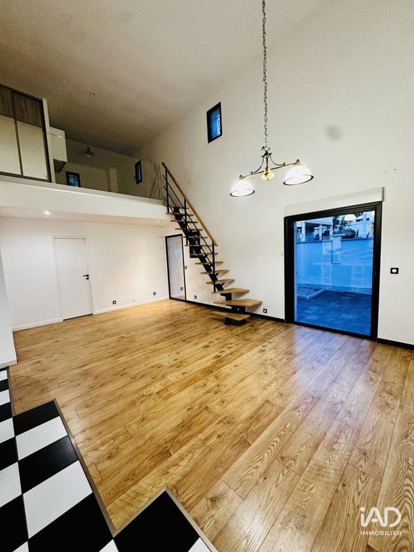 Maison - 135 m² - 6 pièces