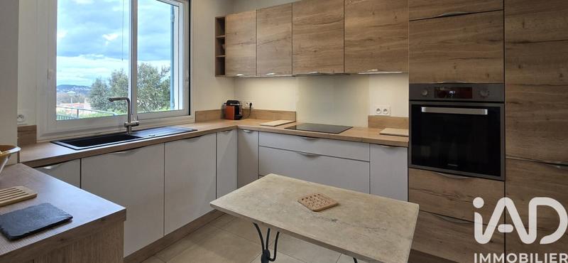 Maison - 140 m² - 6 pièces