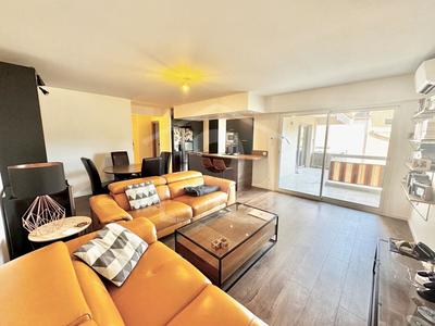 Appartement - 72 m² - 3 pièces