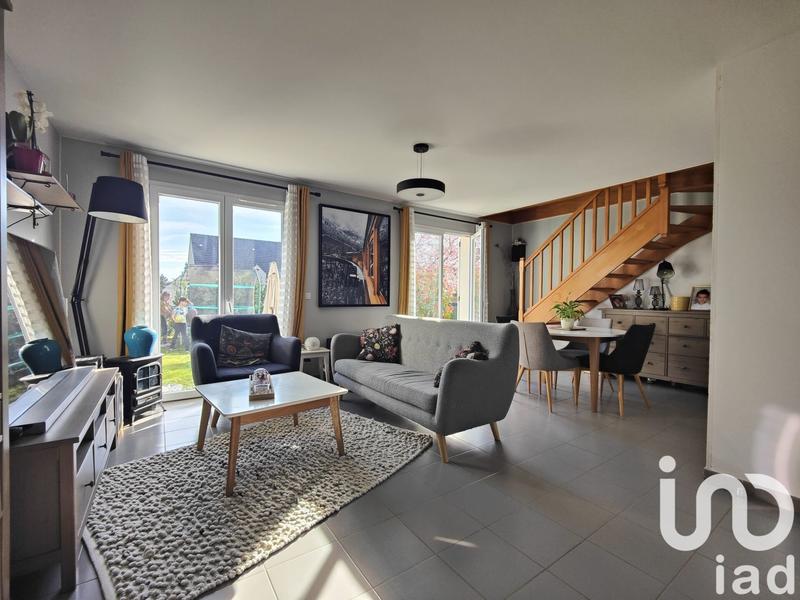 Maison - 96 m² - 5 pièces