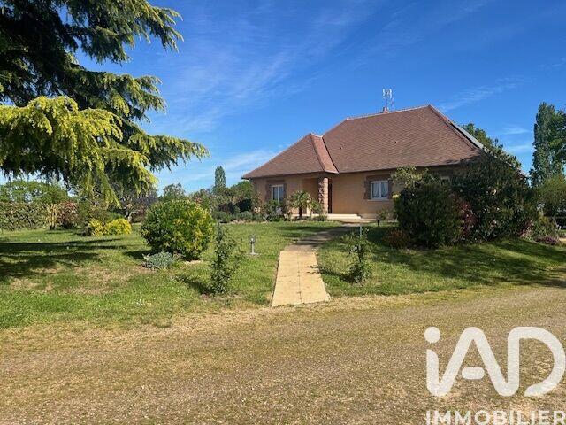 Maison - 156 m² - 6 pièces