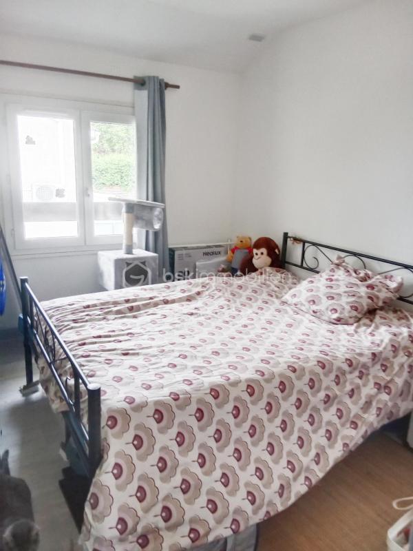 Maison traditionnelle - 87 m² - 4 pièces