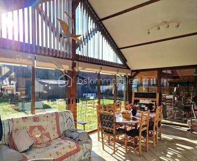 Maison de maîtres - 230 m² - 8 pièces