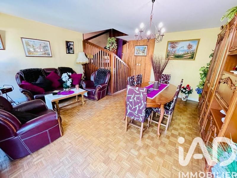 Maison - 89 m² - 5 pièces